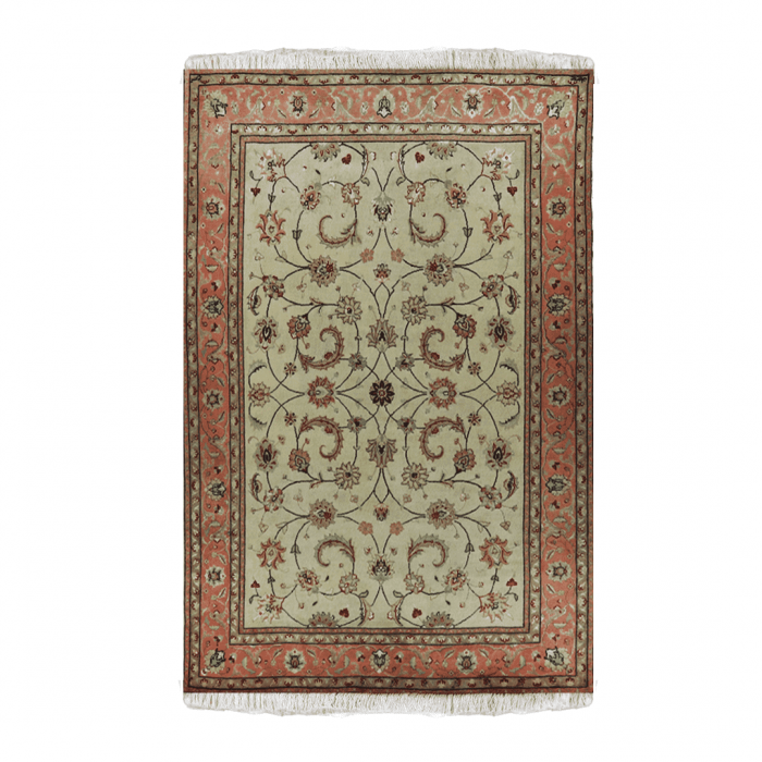Tabriz Wool and silk Persian Rug 5'2" X 6'8". 135 ITEM# 135