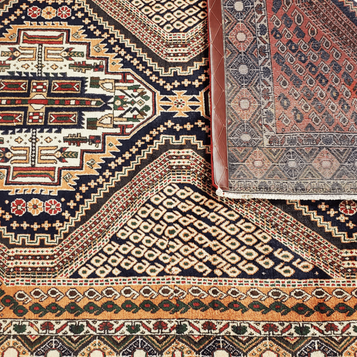 Sarouk Wool Persian Rug 4'5" x 6'0" ITEM# 477