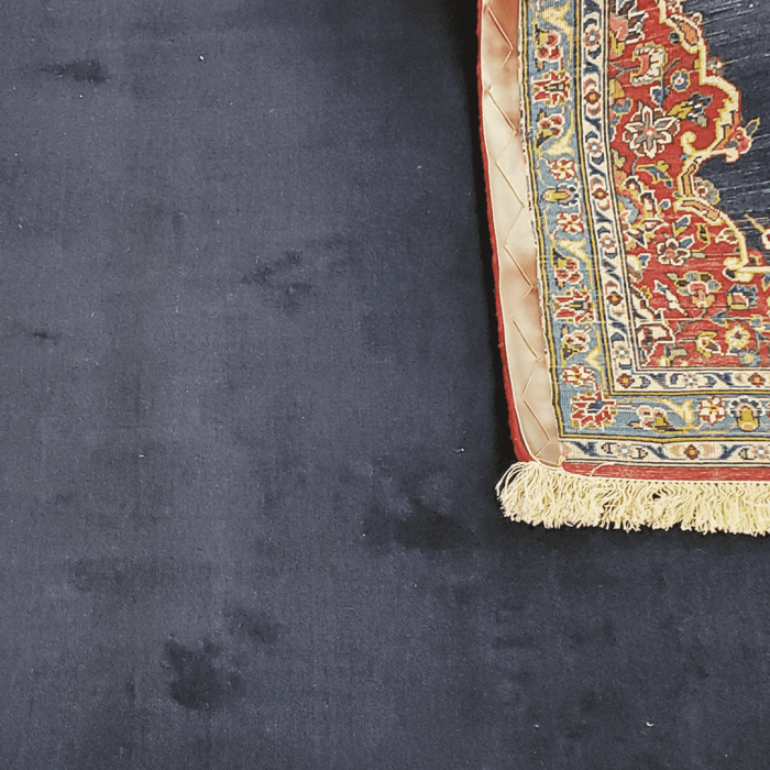 Kashan Wool Persian Rug 4'7" x 7'0" ITEM# 563