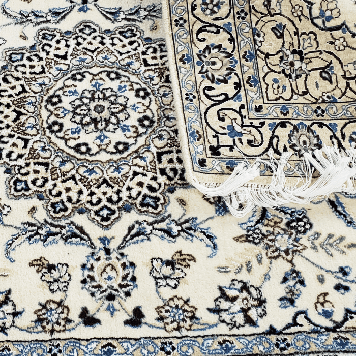 Naeen Wool and silk Persian Rug 3'6" x 5'7"  ITEM# 619